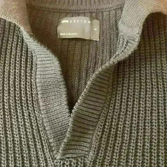 ASOS DESIGN v neck sweater with collar open knit in black size Small - Picture 11 of 12